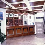 Elena Hotel 3*