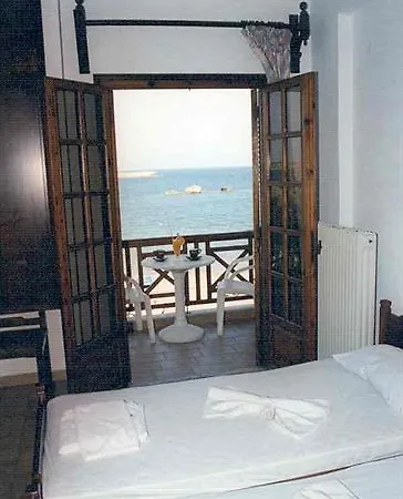 Szálloda Elena Hriszí Aktí Haniá