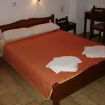Elena 3*